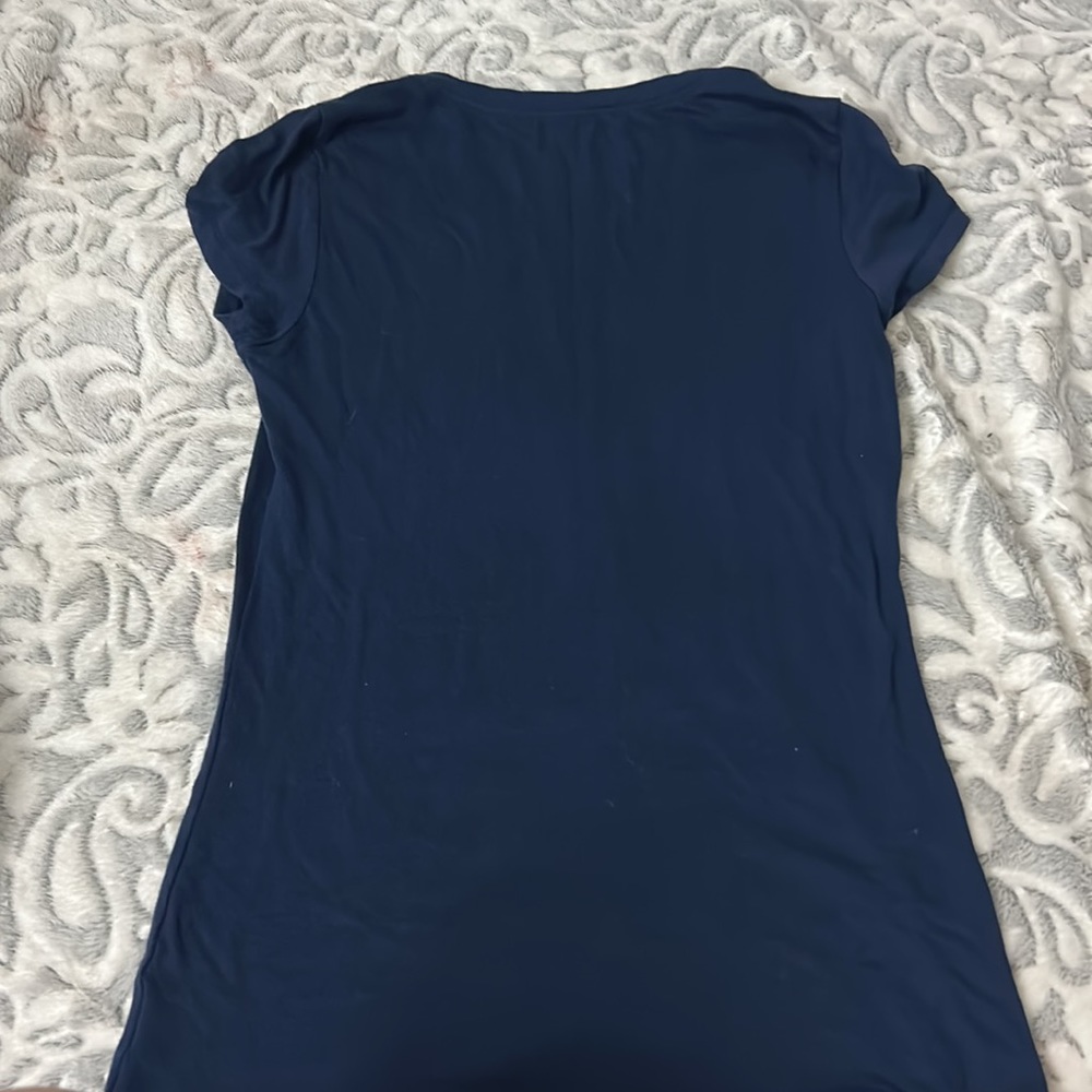 blue shirt soft size Medium - Picture 3 of 3